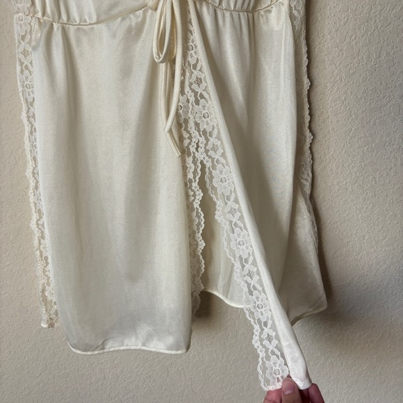 Vintage JC Penney Two-Piece Lingerie Mini Night Gown Top Robe Lace Romantic - Picture 9 of 10